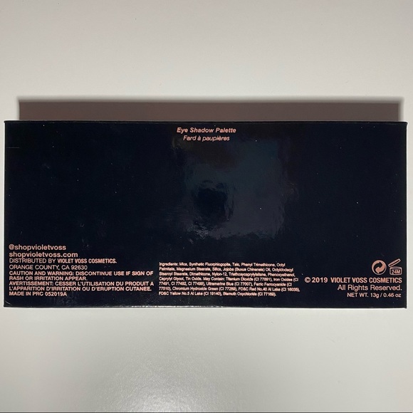 Essentials Eye Shadow Palette - Picture 3 of 3